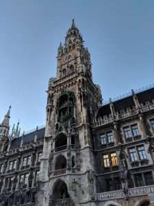 Photo of one of the buildings at Marienplatz in Munich.